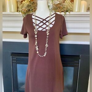 Short Sleeve Caged Front Top